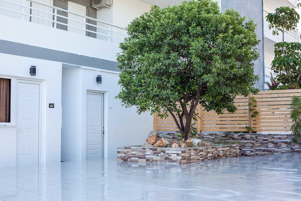 Essential Summer (Adults Only) Faliraki Exterior photo